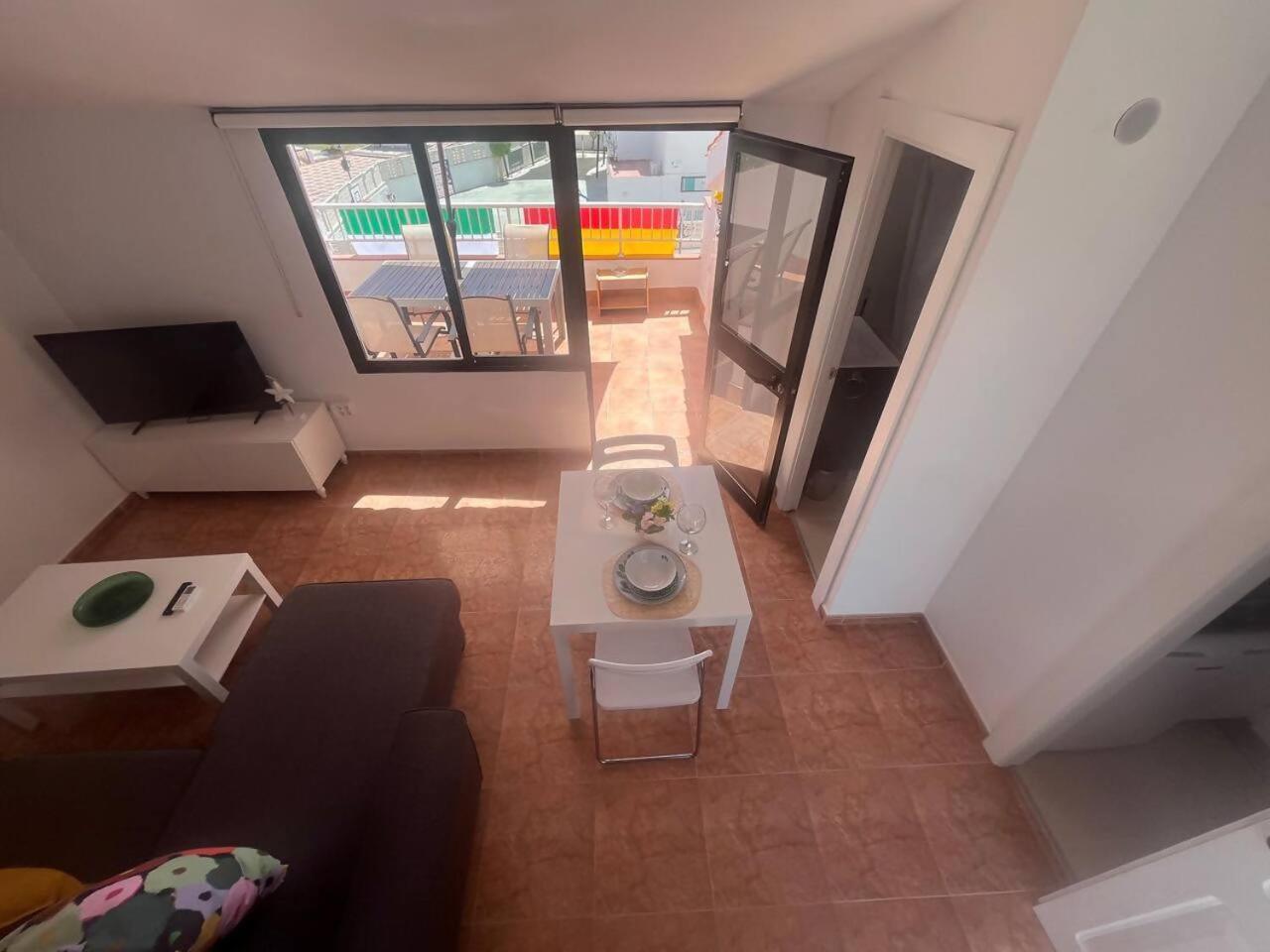 טורמולינוס Apartamento Lidia Planta 2, La Carihuela 1ª Linea Playa, Vistas Mar, Buhardilla 1 Dormitorio, 40 M2, 1-3 Huesped, Terraza, Wifi מראה חיצוני תמונה
