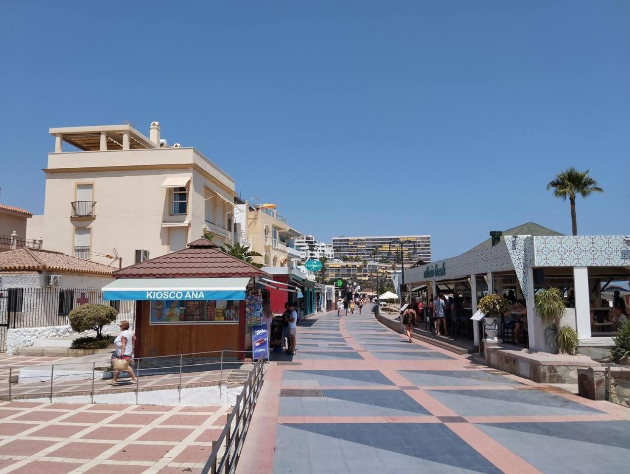 טורמולינוס Apartamento Lidia Planta 2, La Carihuela 1ª Linea Playa, Vistas Mar, Buhardilla 1 Dormitorio, 40 M2, 1-3 Huesped, Terraza, Wifi מראה חיצוני תמונה