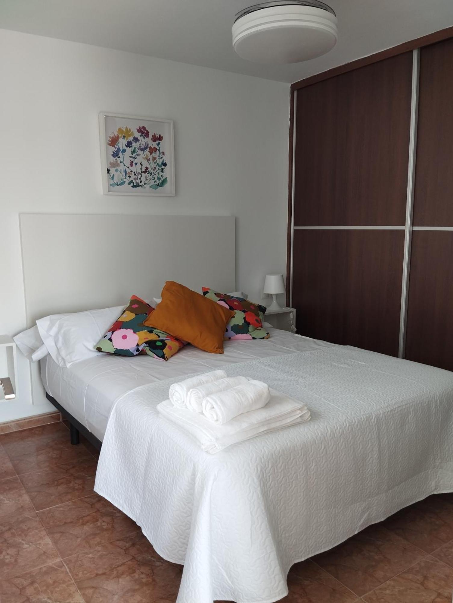 טורמולינוס Apartamento Lidia Planta 2, La Carihuela 1ª Linea Playa, Vistas Mar, Buhardilla 1 Dormitorio, 40 M2, 1-3 Huesped, Terraza, Wifi מראה חיצוני תמונה
