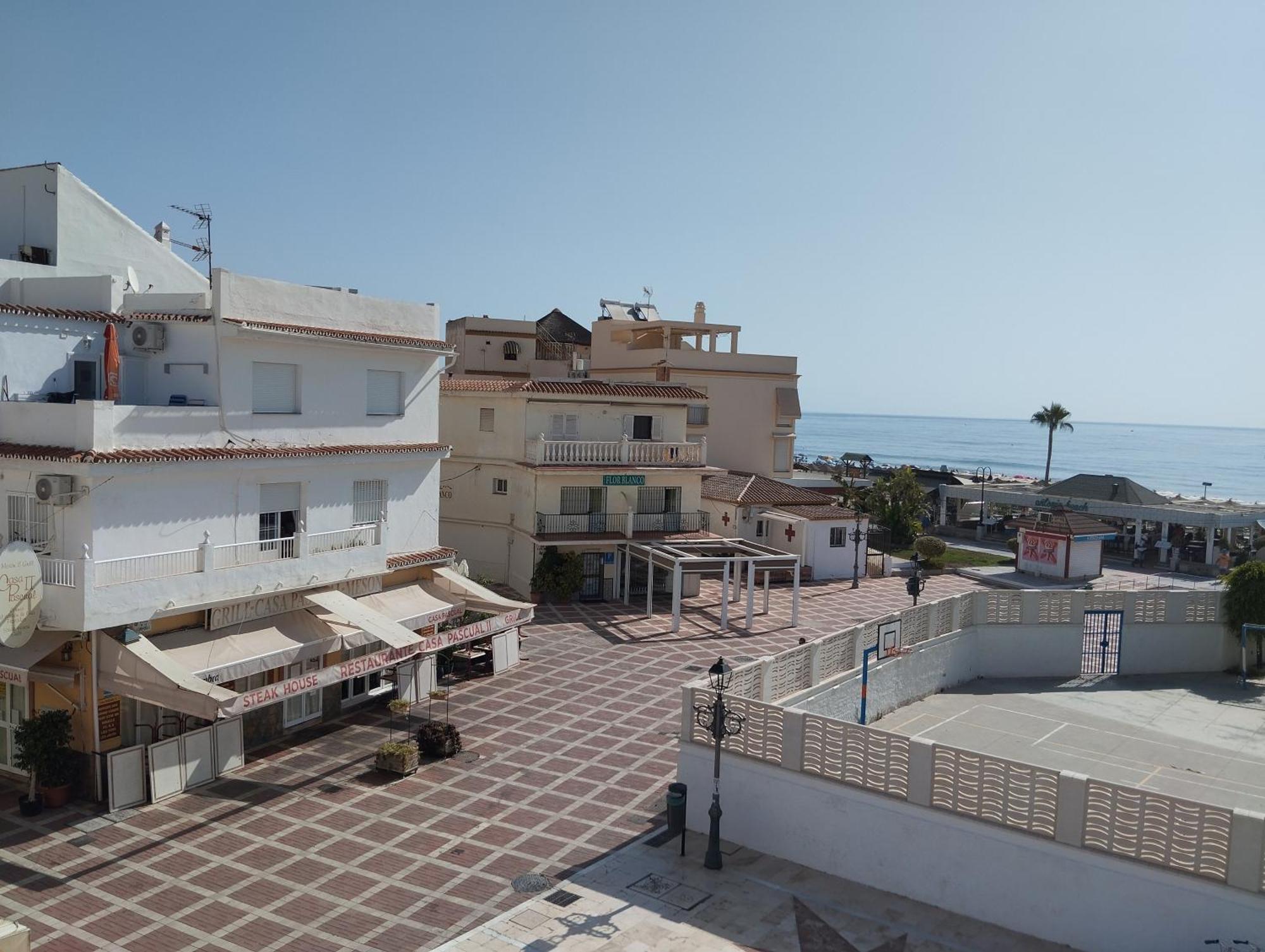 טורמולינוס Apartamento Lidia Planta 2, La Carihuela 1ª Linea Playa, Vistas Mar, Buhardilla 1 Dormitorio, 40 M2, 1-3 Huesped, Terraza, Wifi מראה חיצוני תמונה