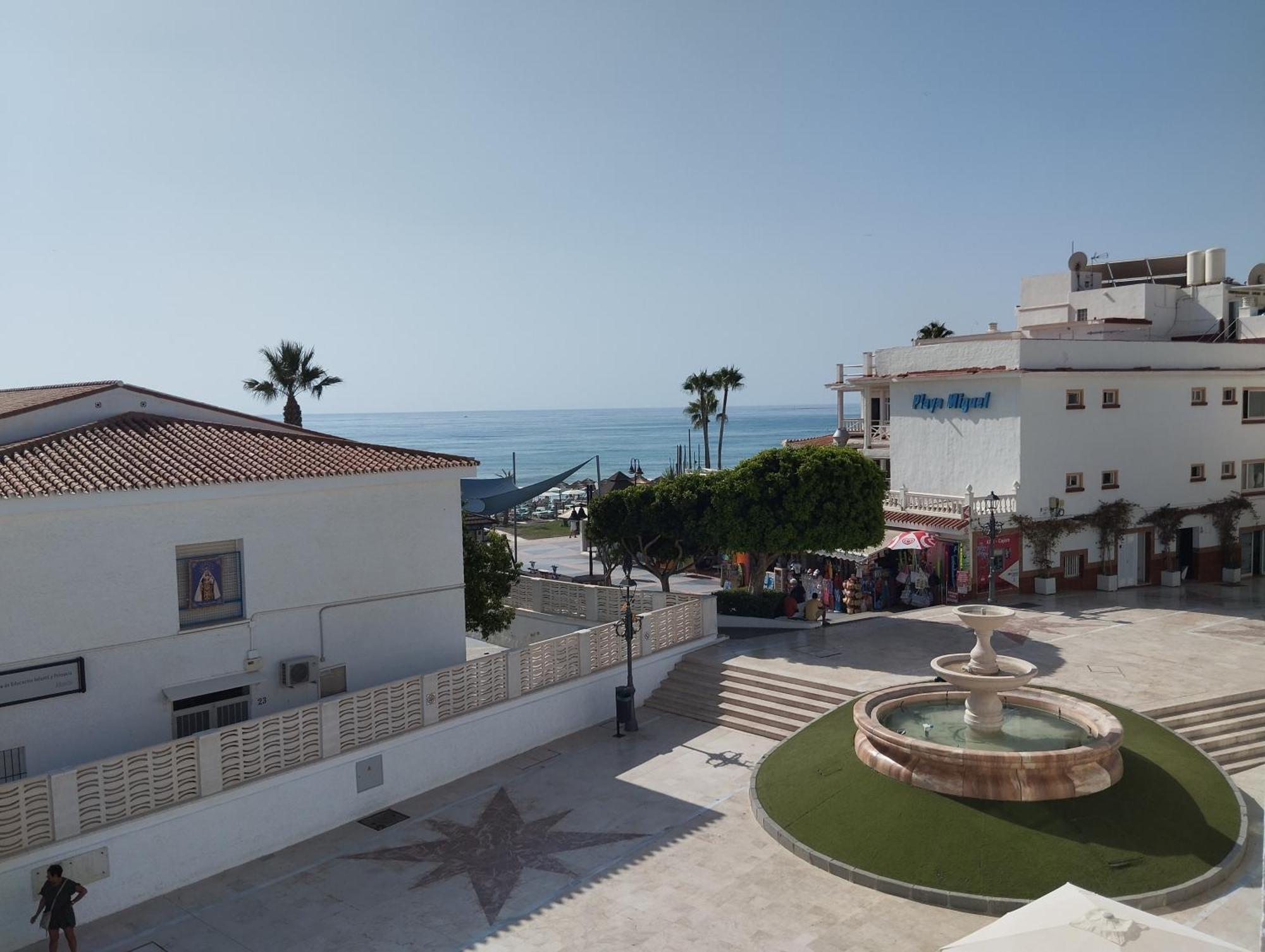 טורמולינוס Apartamento Lidia Planta 2, La Carihuela 1ª Linea Playa, Vistas Mar, Buhardilla 1 Dormitorio, 40 M2, 1-3 Huesped, Terraza, Wifi מראה חיצוני תמונה